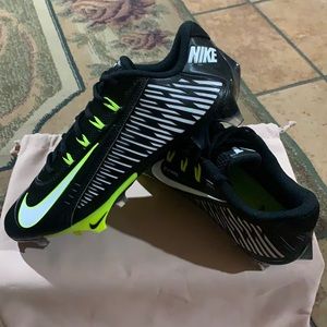 nike carbon vapor cleats